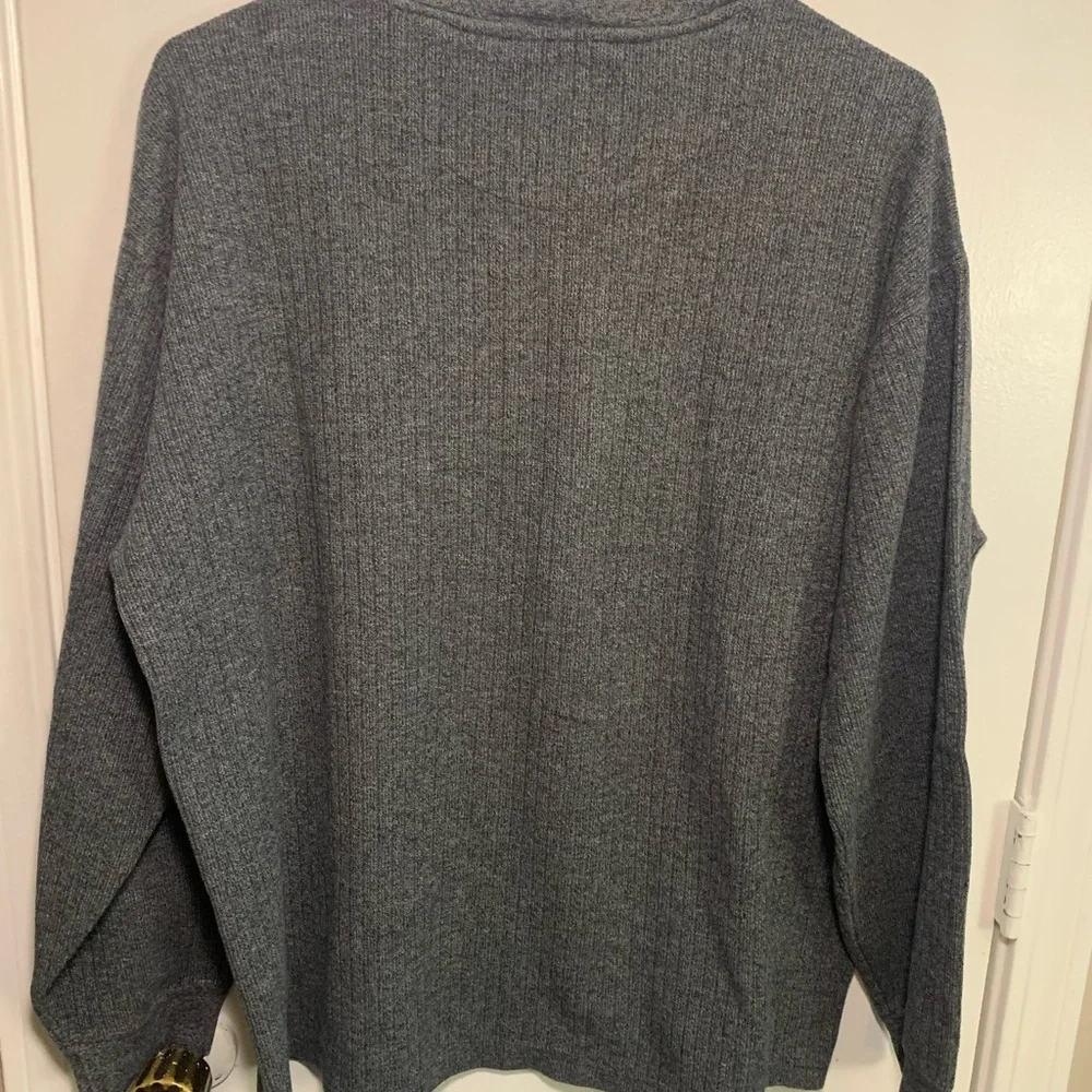 The Great Plains Clothing Co Gray V Neck Pullover Sweater Men's Medium